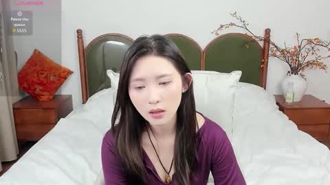 Snapshot of daphnedawn chatting on 24, 11, 2025 Dawn online show from 24, 11, 2025