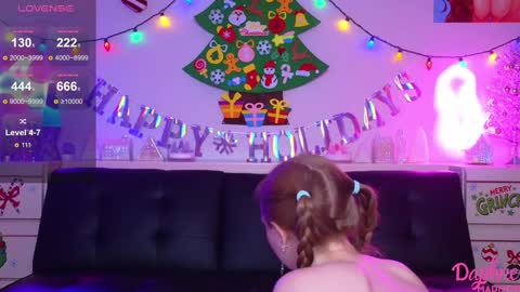 Daphne Madison online show from 10, 1, 2025