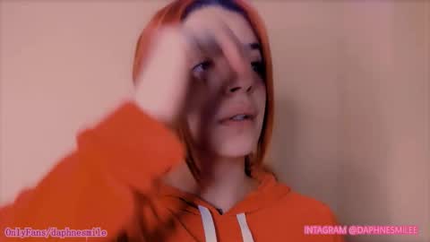 Snapshot of daphnesmile chatting on 24, 11, 2025 Daphne online show from 24, 11, 2025