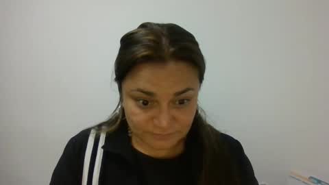 dapnne online show from 14, 11, 2025