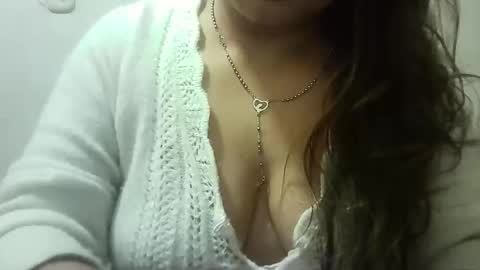 dapnne online show from 16, 4, 2026