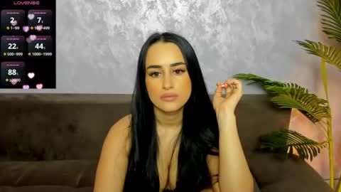 Snapshot of darciejane chatting on 1, 7, 2026 Darcie online show from 1, 7, 2026