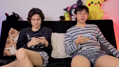 darcy_and_stolas online show from 29, 3, 2026