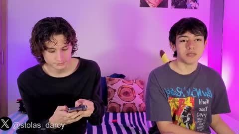 darcy_and_stolas online show from 20, 4, 2026