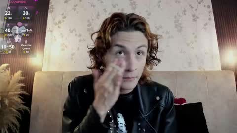 Snapshot of darcycullen chatting on 15, 9, 2025 Darcy online show from 15, 9, 2025