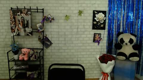 Darina online show from 1, 2, 2025