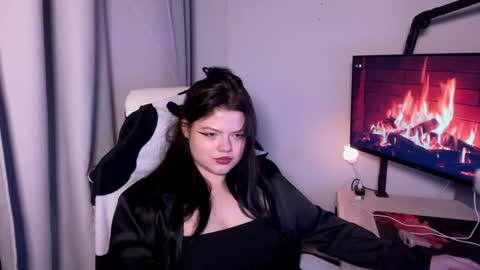 Snapshot of darina_wilsons chatting on 30, 10, 2025 darina_wilsons online show from 30, 10, 2025