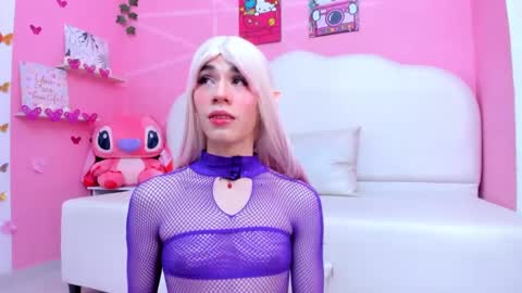 Snapshot of daripqueen chatting on 5, 3, 2025 DaripQueen online show from 5, 3, 2025