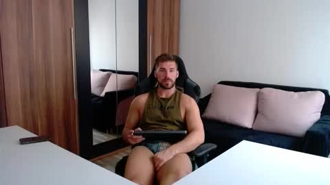 Snapshot of darius_94 chatting on 27, 9, 2025 darius_94 online show from 27, 9, 2025