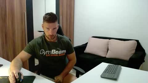 Snapshot of darius_94 chatting on 3, 10, 2025 darius_94 online show from 3, 10, 2025