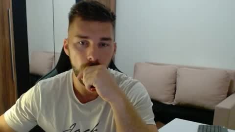 Snapshot of darius_94 chatting on 25, 10, 2025 darius_94 online show from 25, 10, 2025