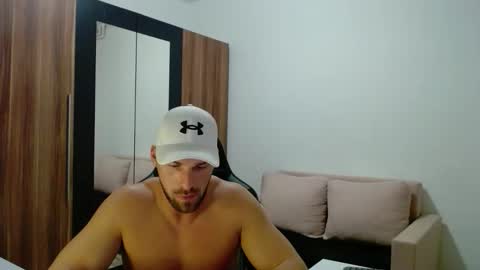 Snapshot of darius_94 chatting on 11, 11, 2025 darius_94 online show from 11, 11, 2025