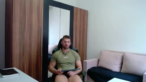 Snapshot of darius_94 chatting on 23, 4, 2026 darius_94 online show from 23, 4, 2026