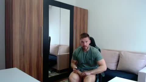 Snapshot of darius_94 chatting on 1, 5, 2026 darius_94 online show from 1, 5, 2026