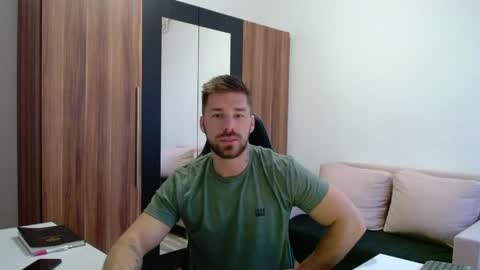 Snapshot of darius_94 chatting on 2, 5, 2026 darius_94 online show from 2, 5, 2026