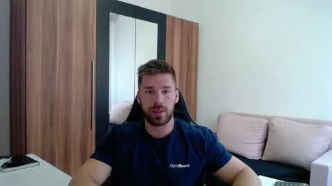 Snapshot of darius_94 chatting on 5, 5, 2026 darius_94 online show from 5, 5, 2026