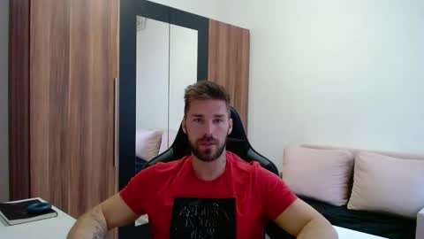 Snapshot of darius_94 chatting on 12, 5, 2026 darius_94 online show from 12, 5, 2026
