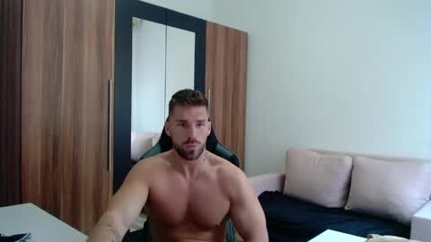 Snapshot of darius_94 chatting on 16, 5, 2026 darius_94 online show from 16, 5, 2026