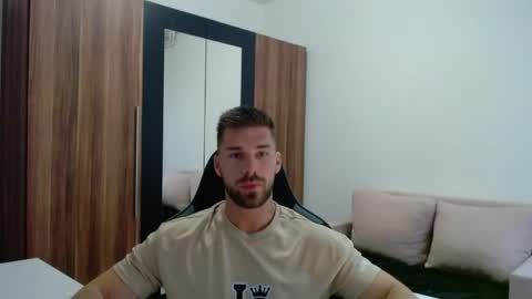 Snapshot of darius_94 chatting on 17, 5, 2026 darius_94 online show from 17, 5, 2026