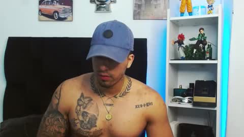 Darius Phoenix  online show from 31, 12, 2024