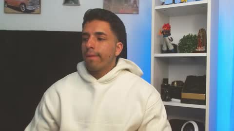 Darius Phoenix  online show from 24, 1, 2025