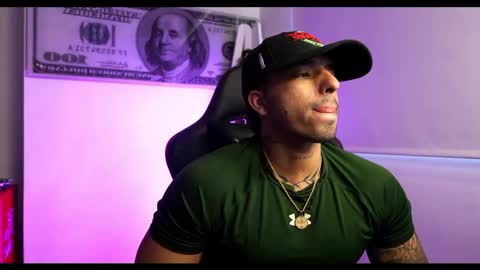 Darius Phoenix  online show from 17, 2, 2025