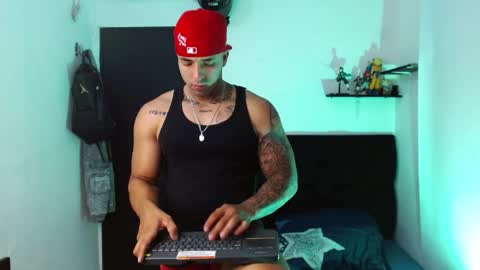 Darius Phoenix  online show from 11, 4, 2026