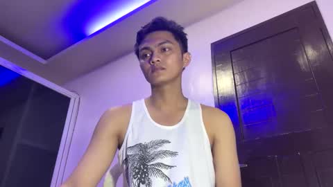 Snapshot of dark_angel69x chatting on 25, 9, 2025 Guile online show from 25, 9, 2025