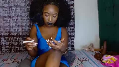 Snapshot of dark_chocolate0 chatting on 29, 11, 2025 becky online show from 29, 11, 2025