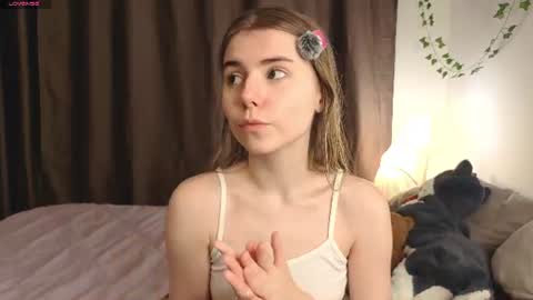 Ester online show from 1, 7, 2026