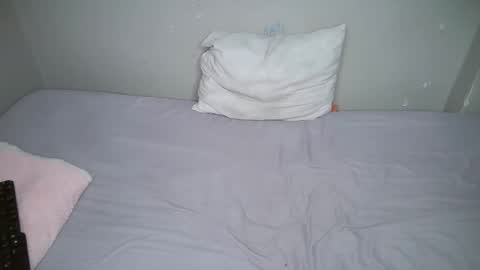 Snapshot of dark_lovly chatting on 8, 11, 2025 dark_lovly online show from 8, 11, 2025