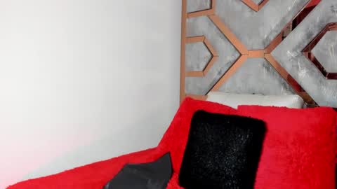 Snapshot of dark_madison chatting on 1, 2, 2025 CELESTE online show from 1, 2, 2025