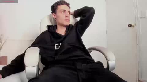 dark_sun333 online show from 23, 9, 2025