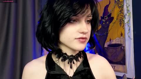 Snapshot of dark_vamp_ chatting on 4, 12, 2024 Vamp online show from 4, 12, 2024
