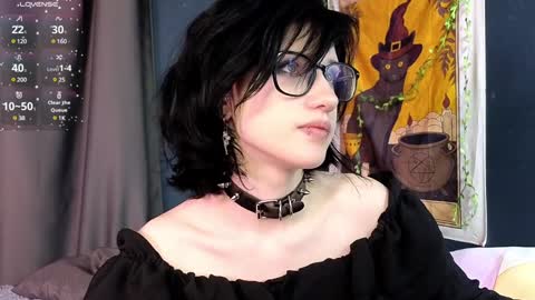 Snapshot of dark_vamp_ chatting on 5, 2, 2025 Vamp online show from 5, 2, 2025