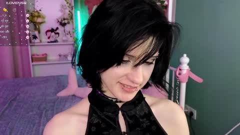 Snapshot of dark_vamp_ chatting on 6, 2, 2025 Vamp online show from 6, 2, 2025