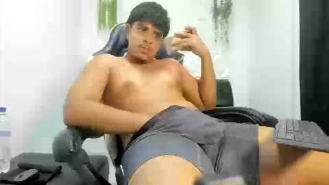 darkalphax01 online show from 13, 3, 2026