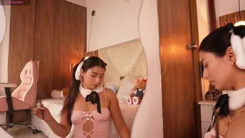 Angel Darcy  online show from 9, 2, 2026