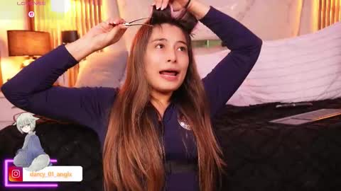 Angel Darcy  online show from 18, 3, 2026