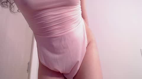  Candy   online show from 13, 2, 2025