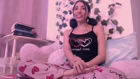  Candy   online show from 18, 10, 2025