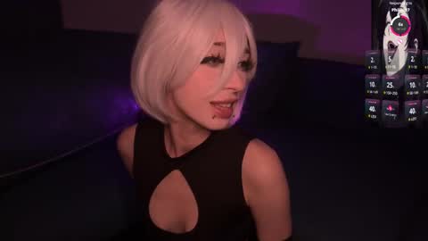 Snapshot of darkfirenight chatting on 8, 9, 2025 Yuu online show from 8, 9, 2025