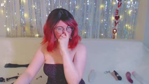 Kelly online show from 11, 1, 2025