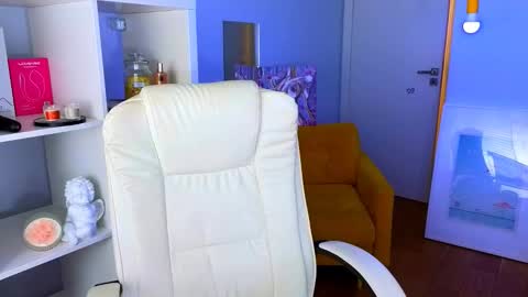 darkmoon____ online show from 10, 1, 2026