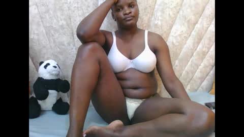 Snapshot of darknipples2 chatting on 10, 10, 2025 SHANICE online show from 10, 10, 2025