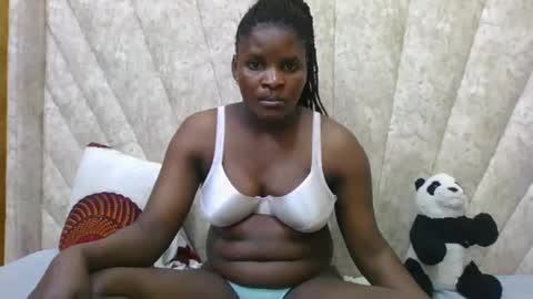 Snapshot of darknipples2 chatting on 20, 10, 2025 SHANICE online show from 20, 10, 2025