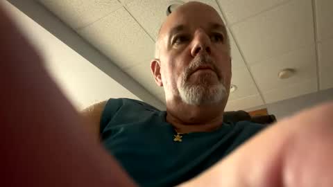 darknite083072 online show from 13, 9, 2025