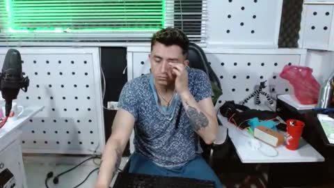 DARKO0717 online show from 1, 12, 2025