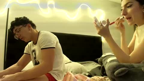 Snapshot of darkpleasuress chatting on 16, 12, 2025 darkpleasuress online show from 16, 12, 2025