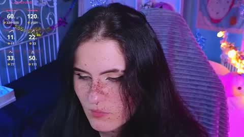 Snapshot of darksh1ne chatting on 16, 12, 2025 Shine online show from 16, 12, 2025